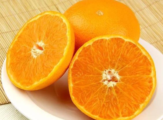 沃柑和沙糖桔哪个营养价值高沃柑和砂糖桔哪个热量高(沃柑和沙糖桔营养有什么区别)