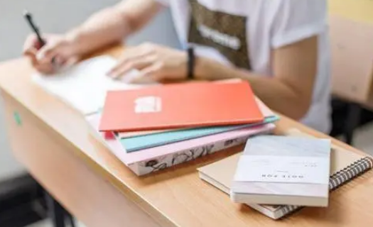 2024年高中毕业是什么时候