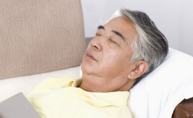 经常磨牙齿是什么原因引起的