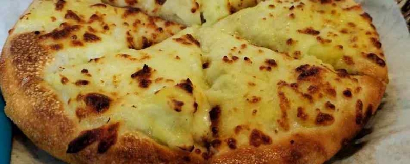 速冻披萨加热方法是什么披萨怎么保存(速冻披萨食用方法)