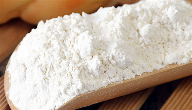 蛋糕用低筋面粉还是高筋面粉