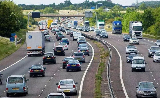 ​中秋、国庆假期公路出行量将创历史新高吗(​中秋、国庆假期公路出行量将创历史新高吗吗)