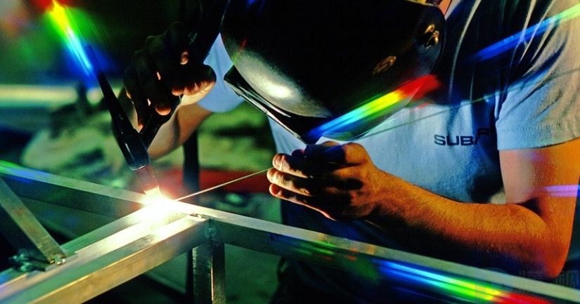 五一劳动节内容50字(五一劳动节内容50字怎么写)