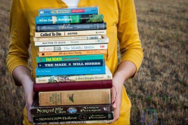 和读书有关的名言警句(和读书有关的名言警句中学生)