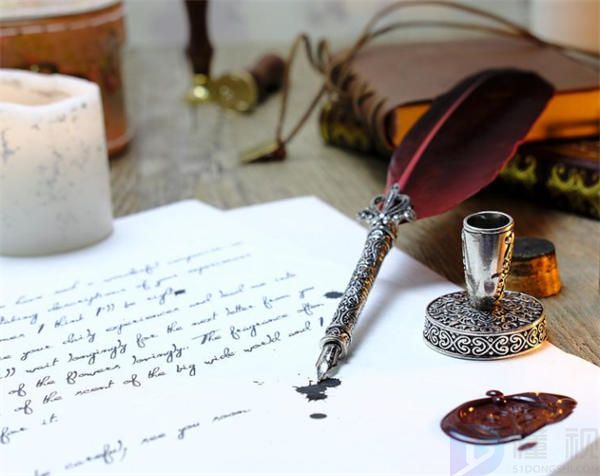 一个人逛街的心情说说(一个人逛街的心情说说短句)