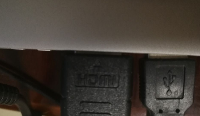 win10电脑怎么连接电视hdmi(win10电脑连接电视怎么设置)