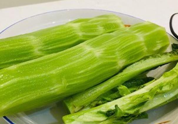 莴笋是发物吗吃莴笋注意什么(莴笋是不是发物?)