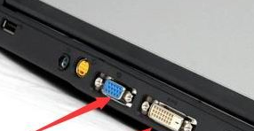 win10如何设置双屏幕(win10怎么设置双屏幕显示)