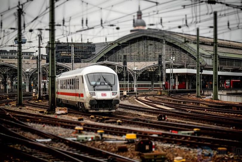 坐高铁时的文案