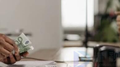 3000万人民币有多重(3000万元人民币有多重)