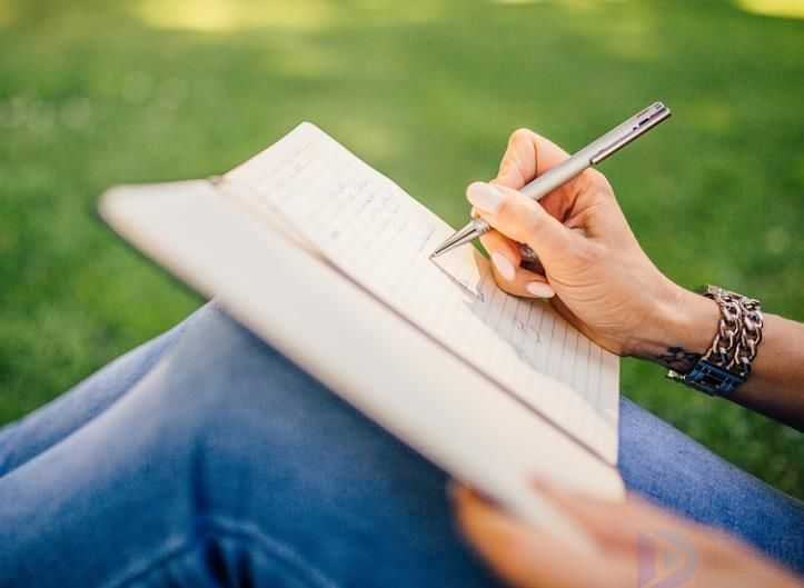 how(howtoimproveenglish英语作文)