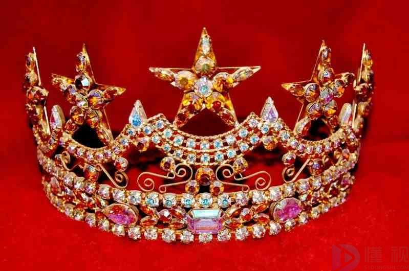 传统文化头饰是什么专业(传统文化帽子)