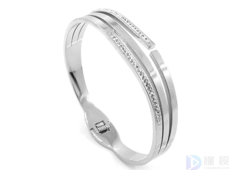 精选10款雪花银手镯品牌产品(雪花银镯子多少钱一克)