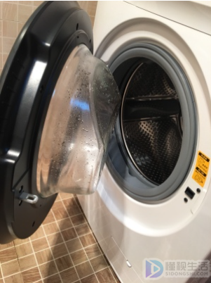 洗衣机脱水漏水(洗衣机脱水漏水是哪里问题)