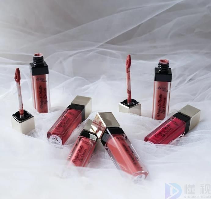 精选10款丝绒口红品牌产品(什么叫丝绒口红)