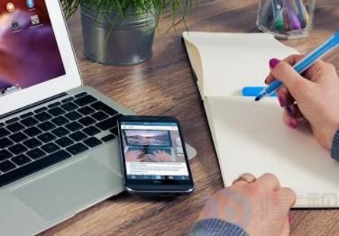 十六进制以什么加以标识(十六进制加什么字母)