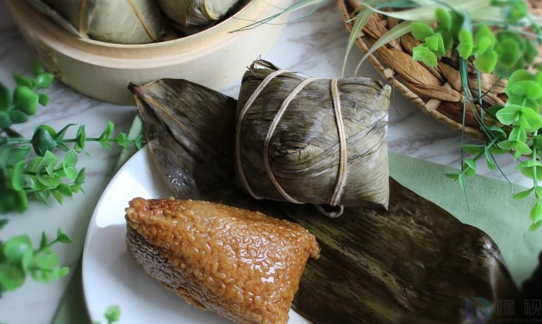 屈原是哪国人呢