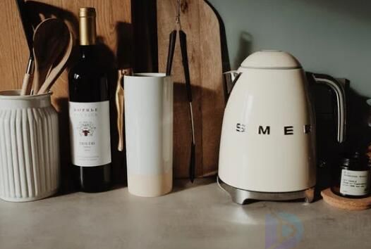 烧水壶纯平底是什么意思(烧水壶壶底)