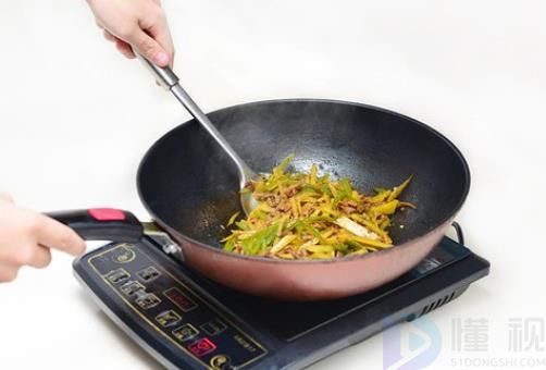 电磁炉要配油烟机吗(电磁炉需要装油烟机吗)