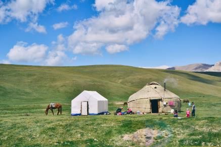 蒙古国是什么时候从中国分出去的(蒙古国何时从中国分出)