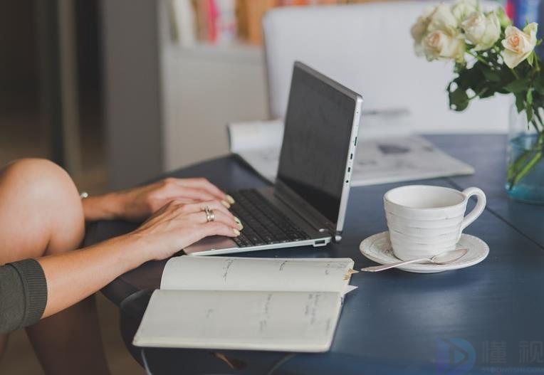 pr的声音如何设置为外放(pr的声音如何设置为外放声音)