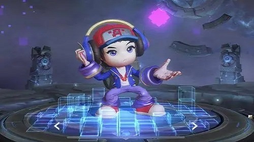鲁班七号怎么出装