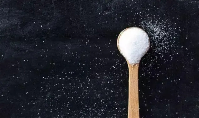 糖粉和白糖有什么区别糖粉是不是白糖(糖粉和白砂糖是一样的吗)