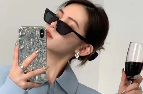 男生为女生花钱代表什么