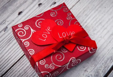 2月14日情人节怎么发朋友圈2月14日情人节朋友圈文案幽默搞笑(2月14日情人节的说说心情句子)