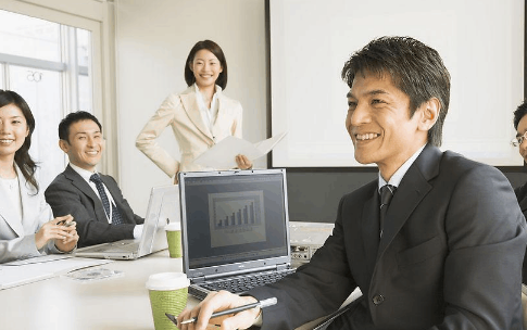 八小时工作制是劳动法规定的内容吗八小时工作制最早出现在哪个国家(八小时工作制是劳动法规定的内容吗八小时工作制最早出现在哪个国家吗)