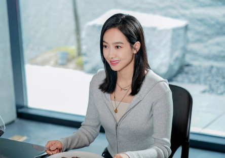 陌生的恋人什么时候可以超前点播陌生的恋人每周几更新更几集(陌生的恋人 更新时间)