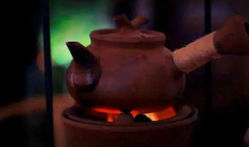 2023除夕为什么围炉除夕围炉要放鞭炮吗(除夕围炉寓意)