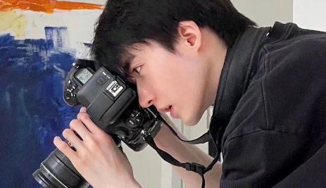 男人只请你吃饭不送礼物什么意思男的追你连礼物都不愿意送要继续吗(送男人什么礼物比较好)