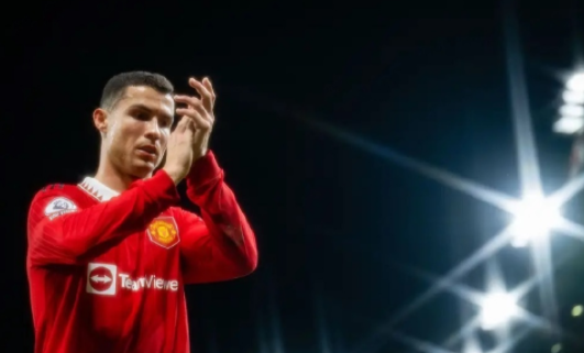 c罗为什么加盟曼联