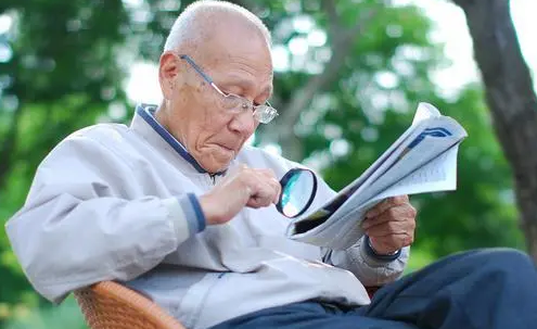 低龄老年人是指多少岁以上低龄老年人大多具有什么优势(低龄是什么范围)