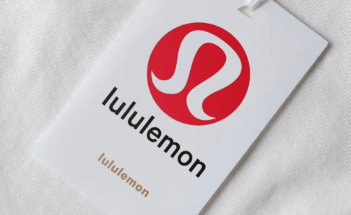 露露lemon是哪国牌露露lemon属于什么档次的(露露lemon是哪国品牌)