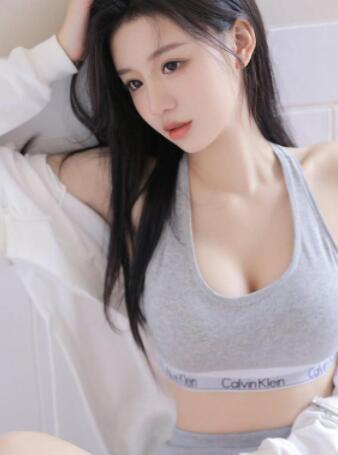 免费真人直播软件app下载安装：每天很多人来此互动，打发你每一个无聊的夜晚