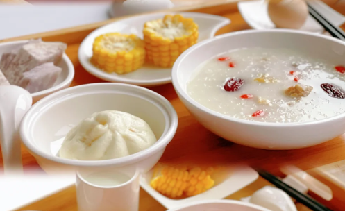 月子中心服务时间