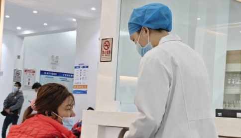 男医生谈恋爱是不是一般都不主动