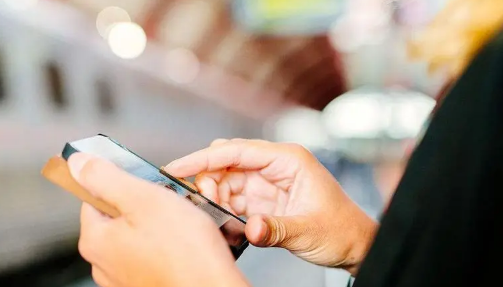 老板奖励员工红包怎么发文案