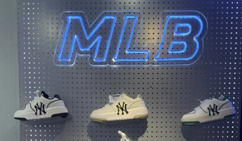 国内mlb专柜是美版还是韩版国内mlb专柜可以退货吗(mlb实体店是美版还是韩版)