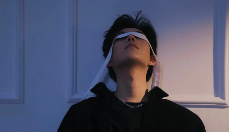 男友不愿复合还要坚持吗