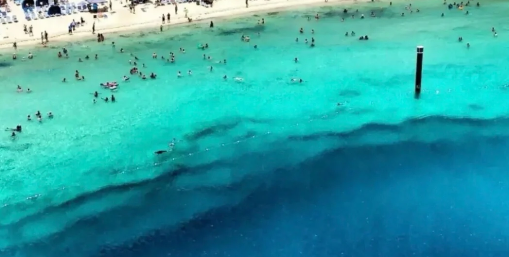 断崖式水位什么意思断崖式水位怎么形成的(什么叫断崖式下降)