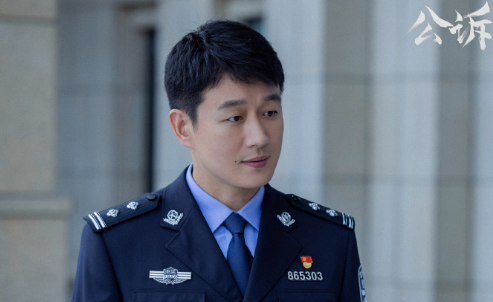 公诉是什么时候开始的