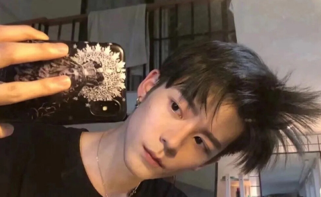 男友不愿复合还要坚持吗