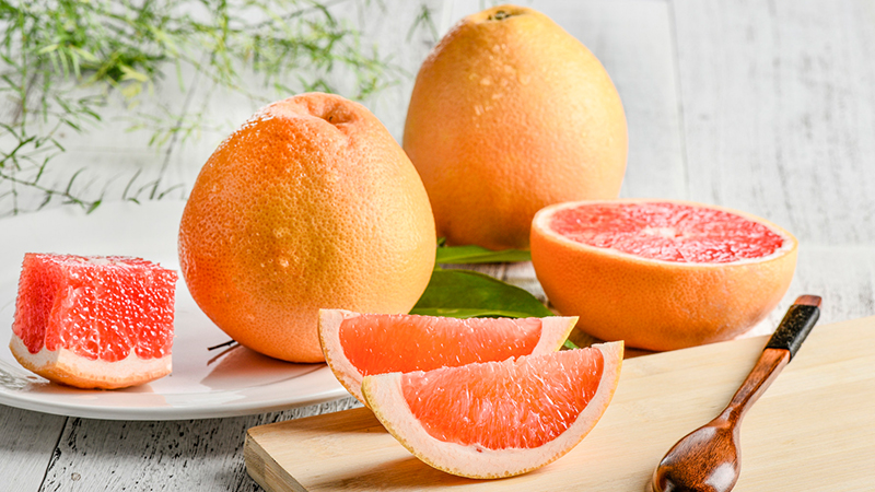 柚子皮可以吃吗(柚子皮可以吃吗有什么作用)