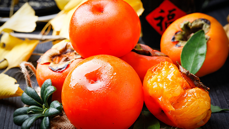 霜降吃什么1、柿子(霜降吃柿子的作用)