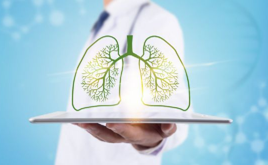 支原体肺炎和新冠哪个传染性强支原体肺炎比新冠肺炎传染性强吗(支原体肺炎是新冠吗)