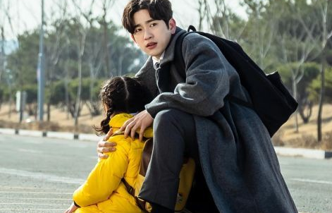 恶魔法官男主什么关系