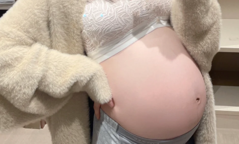 32岁生孩子身材还能恢复吗